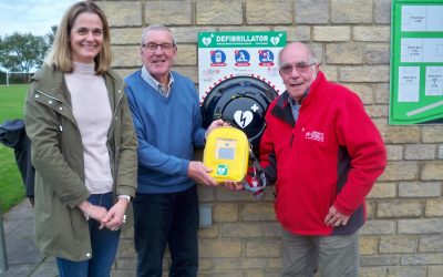 Malmesbury League of Friends pay for two more defibrillators